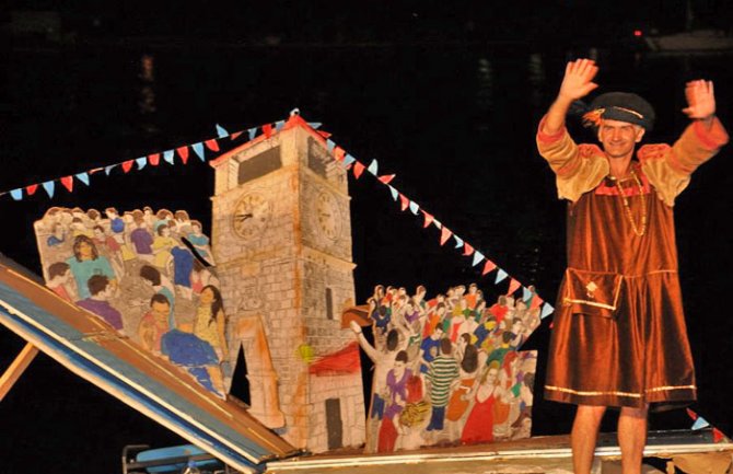 Barka “Kotor u slikama” najbolja kreacija Bokeljske noći 2018