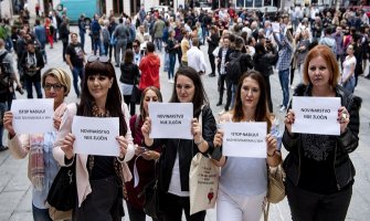 Protesti u Sarajevu: Novinari vlastima dali rok da riješe napad na kolegu