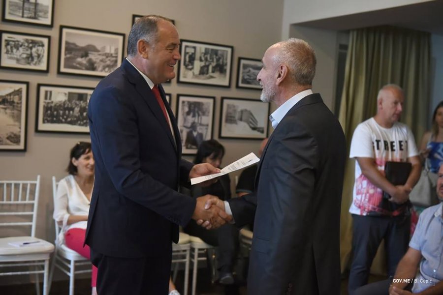 404467082868197785853425550795912076328960n