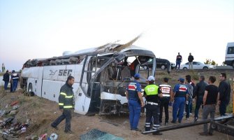 Prevrnuo se autobus u Turskoj: 6 mrtvih, 43 povrijeđeno (FOTO)