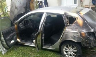 Berane: Prvo mu zapalili sijeno, pa automobil
