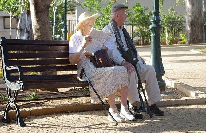 Jedan radi drugi na teretu