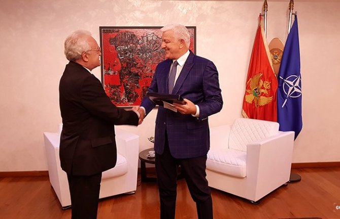 Puna podrška Crne Gore politici za koju je trebalo i vizije i hrabrosti