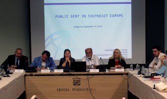  Javni dug nije opasnost za zemlje regiona ako ojačaju ekonomije