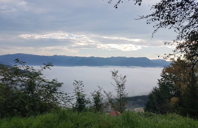 Od sredine dana, kiša, grmljavina, vjetar...