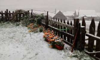 Na Bjelašnici pao snijeg, temperatura ispod nule (FOTO)