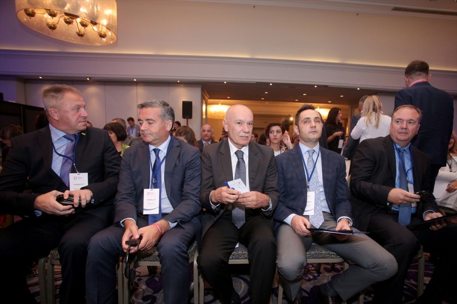 2018092523253695637529354Web