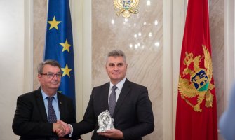 Brajović primio Povelju izvrsnosti