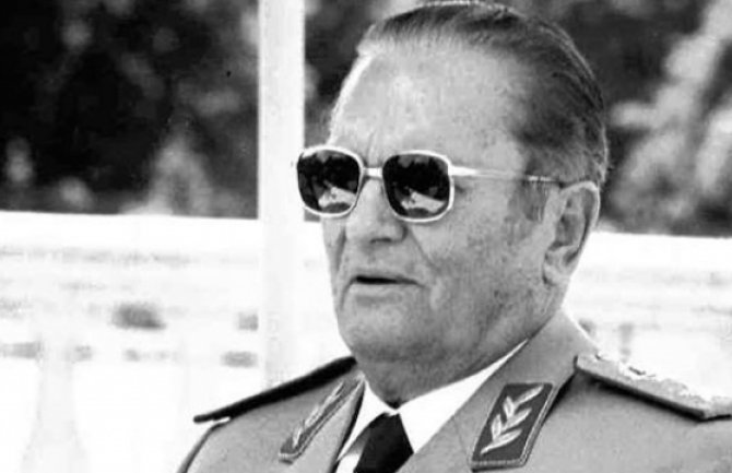 Josip Broz po drugi put među Crnogorcima