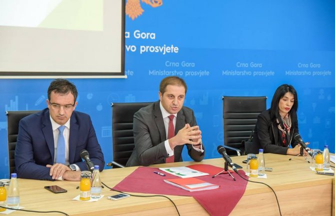 Pola miliona i 500 nagrada učenicima i nastavnicima iz Fonda za talente: Nagrade od 500 do 2000 eura