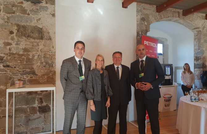 Gradonačelnici bi trebalo da budu menadžeri