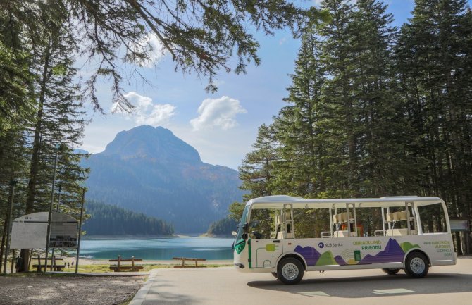  Žabljak dobio prvi električni autobus (FOTO)