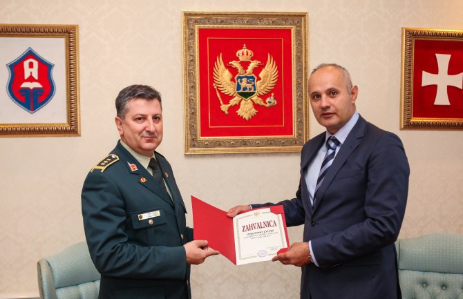 Zahvalnica Kašćelanu za podršku u organizovanju Dana Vojske Crne Gore