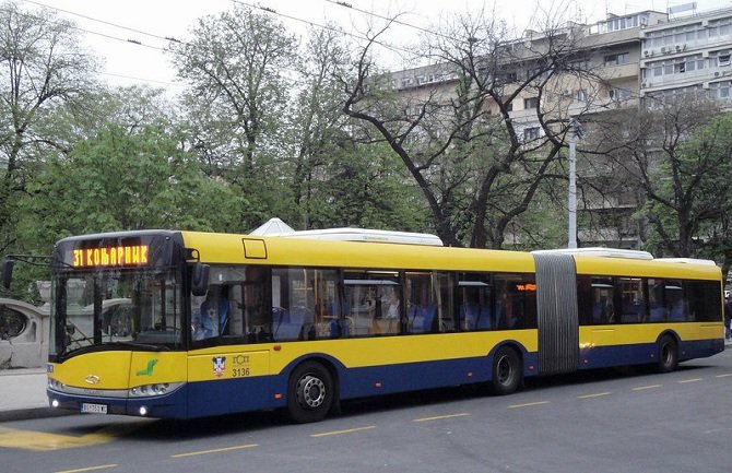 Povrijeđena žena kod Niša: Ispala iz autobusa u pokretu