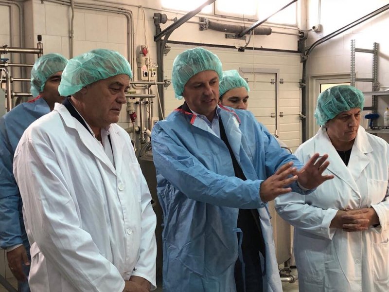 44607376305388363395150275830251517378560n