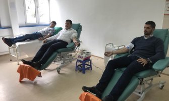 Smolović dobrovoljno dao krv povodom Dana Crvenog krsta BP