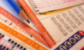 Polomio kuk, pa kupio srećku u bolnici i osvojio milion dolara