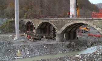 Radovi u koritu rijeke Tare uništili živi svijet 