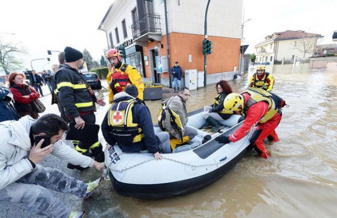  Italiji: 20 mrtvih usled nevremena, 