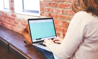 Univerzitet postoji zbog studenata, omogućite im da studiraju i rade