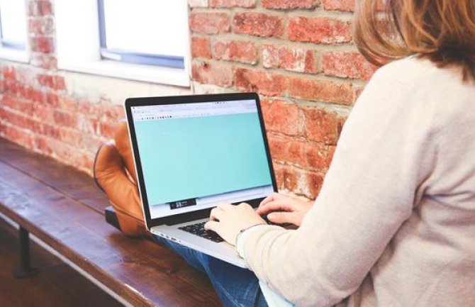 Univerzitet postoji zbog studenata, omogućite im da studiraju i rade