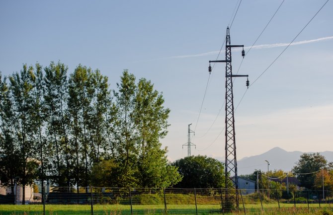 Prošle godine struja nestajala 1.637 puta