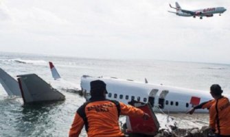  Indonezija: Pronađena 104 tijela stradalih nakon pada aviona