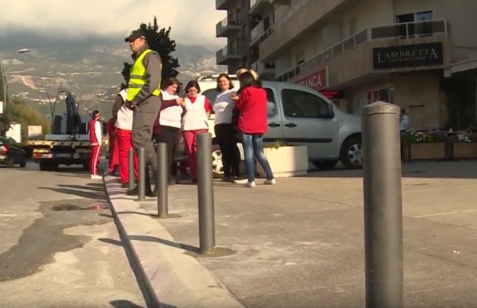 Franca: Demonstracija sile opštinske službe i atak na poslovanje naših prodavnica