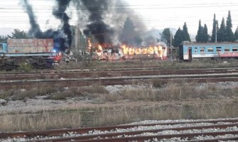 Podgorica: Izgorio vagon i kiosk na željezničkoj stanici