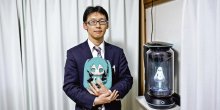 Mladu platio 15.000 eura: Japanac se oženio hologramom(FOTO)