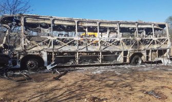 Stravična nesreća u Zimbabveu: Autobus izgorio, poginulo 40 ljudi 