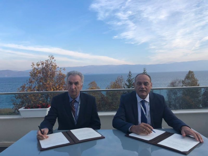 4639287818949159572292461676584369969430528n