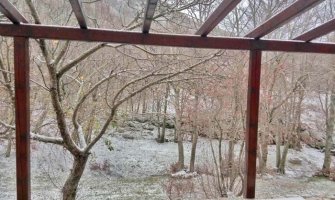 Snijeg pao i na primorskim planinama: Orjen i Rumija u bijelom ruhu(FOTO)