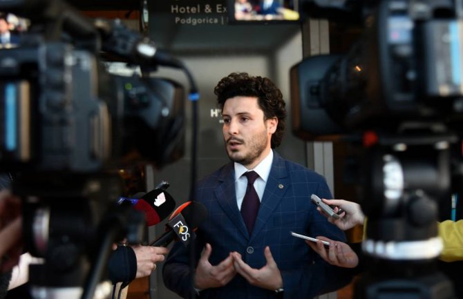 Senzibilnije gledati na interese građana Kotora i Tivta