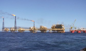 Kad nafta preplavi Crnu Goru, a Crnogorci postanu šeici