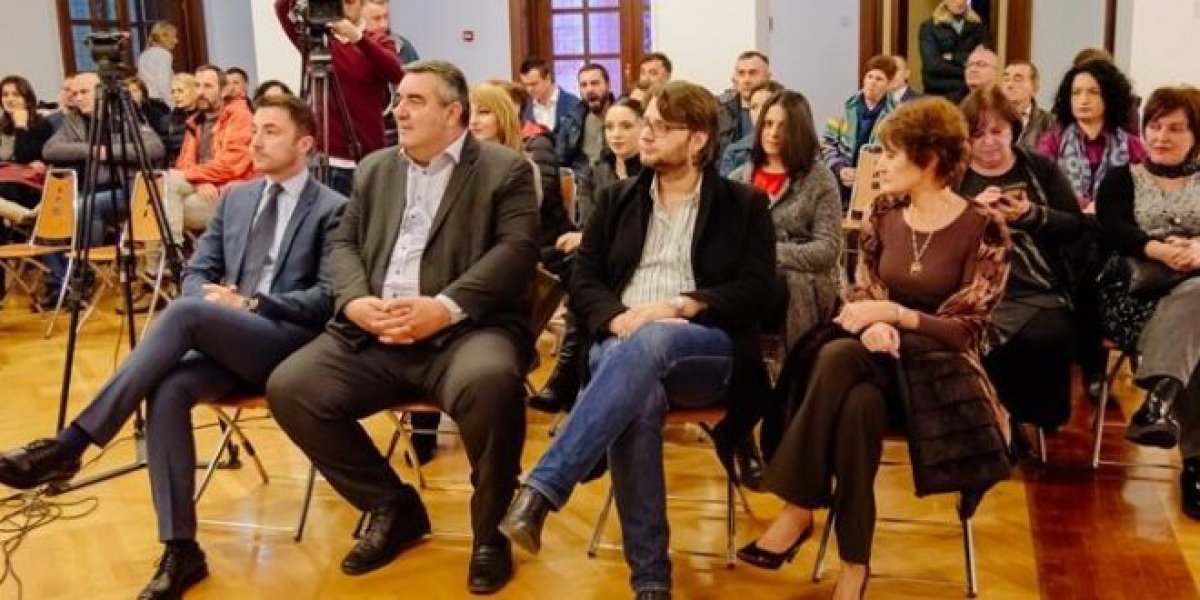 Screenshot212660x330