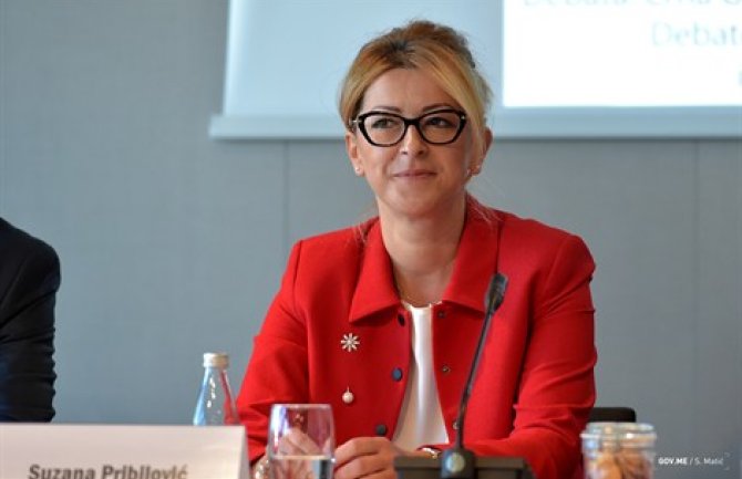 Za reformu lokalne uprave EK uplatila Crnoj Gori 4 miliona