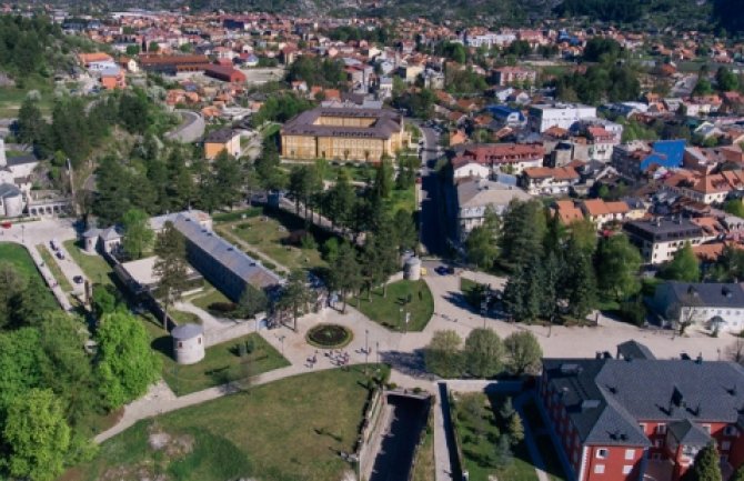 Cetinje: Pronađen nestali dječak