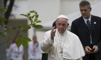 Papa Franja otpustio tri kardinala, dvojica upletena u seksualni skandal