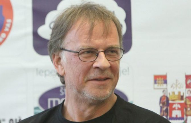 Laušević u novoj knjizi opisao seksualno zlostavljanje u zatvoru