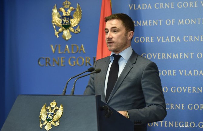 Bogdanović pozvao AEM da preduzme mjere protiv TV Pink i Happy: Prenose anticrnogorsku kampanju 