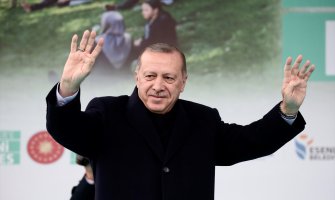  Erdogan: Teroriste sahranjujemo u rovovima koje sami kopaju