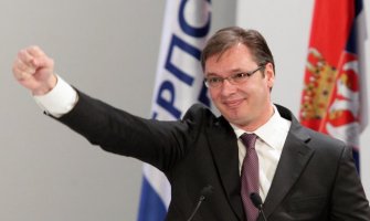 Vučić proglasio ubjedljivu pobjedu na lokalnim izborima