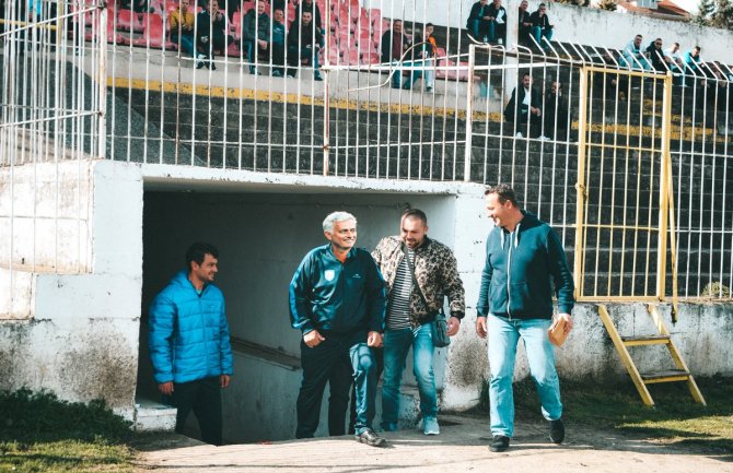 Makedonski trećeligaš ponudio posao Murinju: Dođi kod nas, nemaš šta da izgubiš