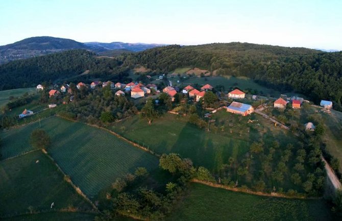 Bjelopoljska sela na meti bande pljačkaša, krali od kokoške do skupe tehnike