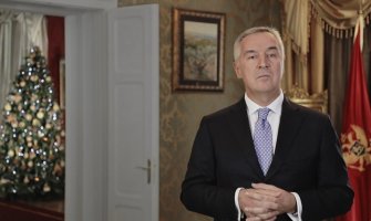 Đukanović: U Novoj godini prevazići podjele koje smo naslijedili i koje nas opterećuju