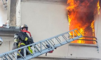 Rusija: Požar u stambenoj zgradi, sedam ljudi nastradalo