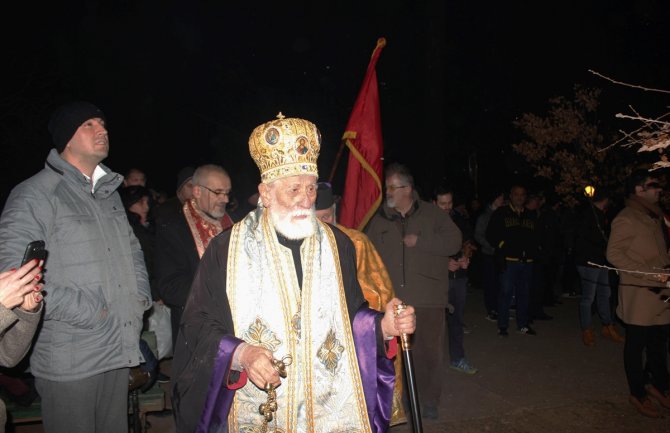 Mitropolit Mihailo: Neka živi vječno Crna Gora i Crnogorska pravoslavna crkva, bez koje nema države Crne Gore