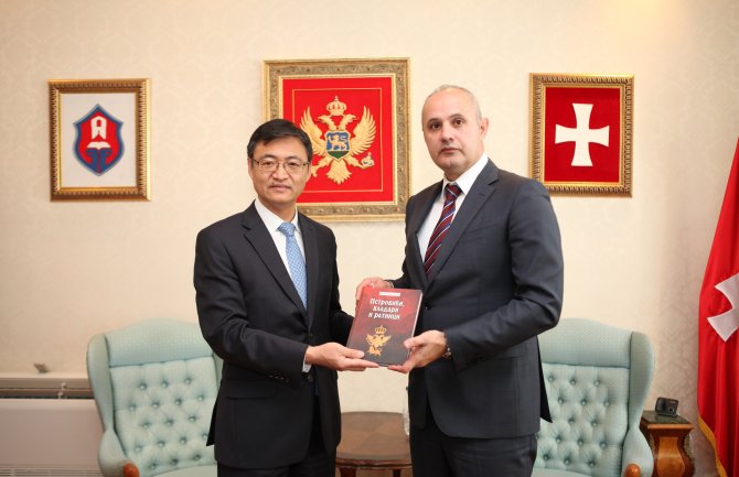 Kineskih turista bi moglo biti više uz adekvatnu promociju CG i Cetinja kao turističke ponude