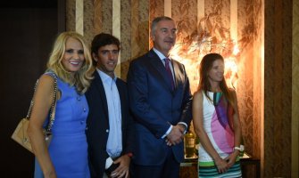 Otadžbina je u mom srcu: Majstor za pravljenje novca iz Argentine dolazi u CG